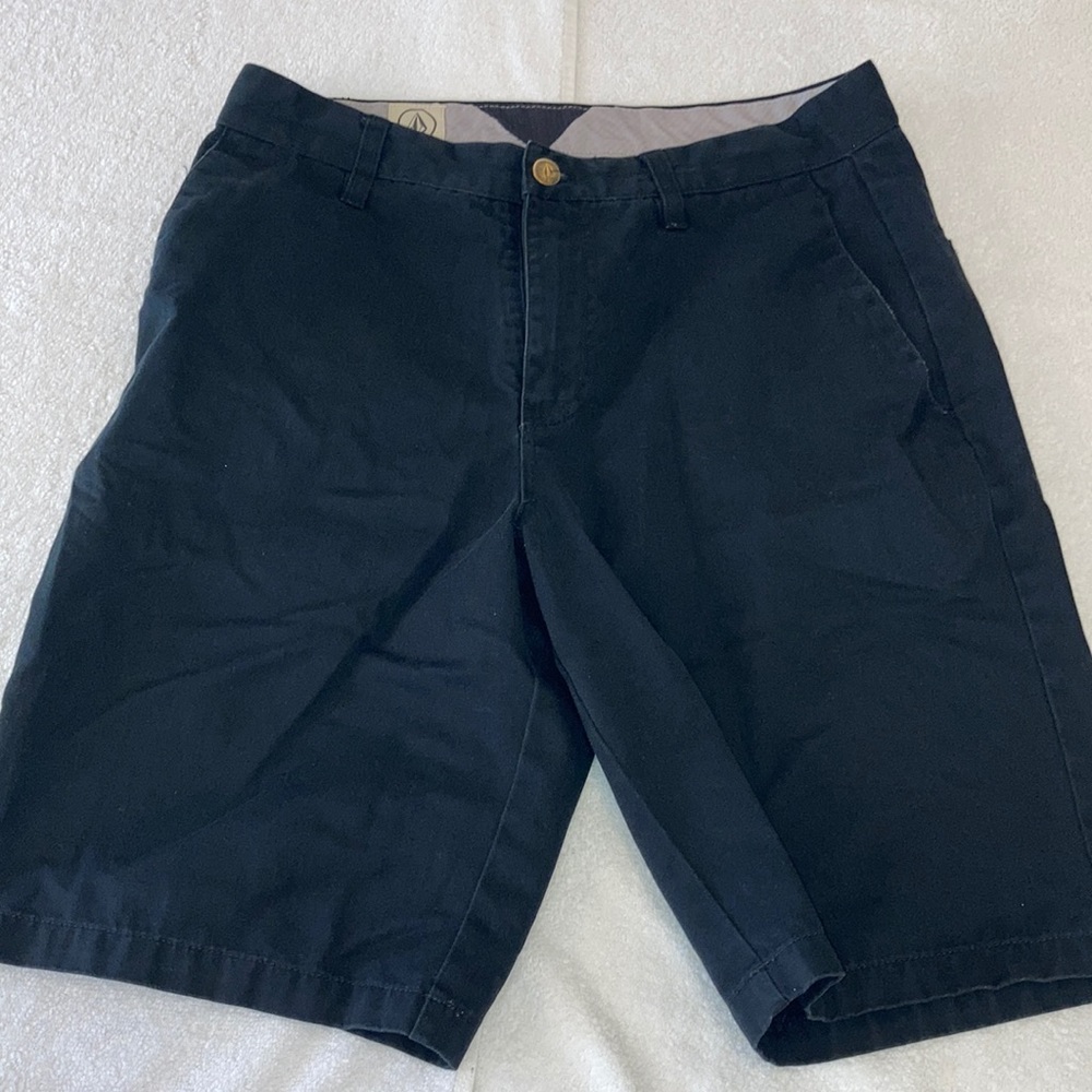 Volcom men’s shorts Size 30